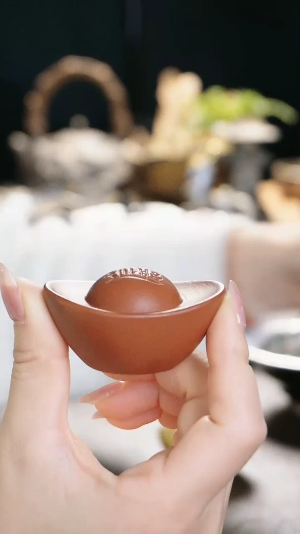 【闪购商品】境秋红元宝设计摆件