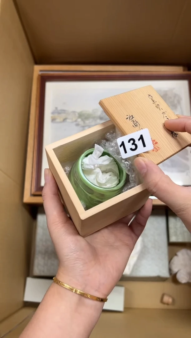 瓷片L****z131中古商品谨慎参拍
