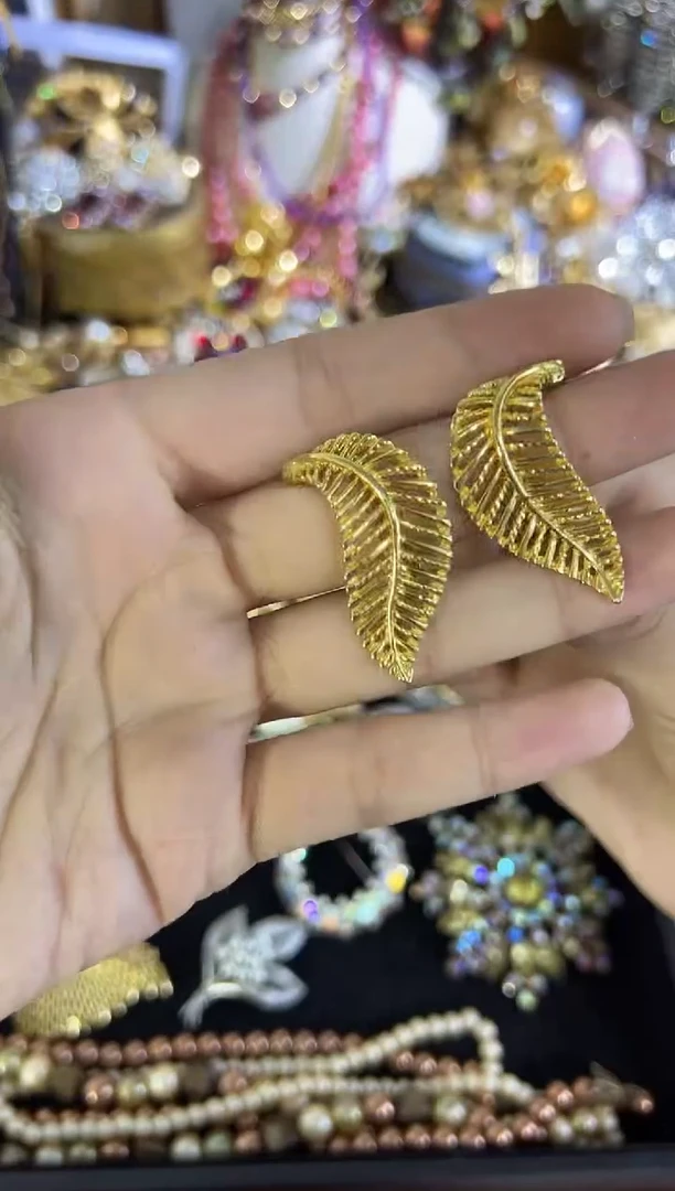 合金无铜合金中古首饰会有瑕疵请确认好成色尺寸在拍！