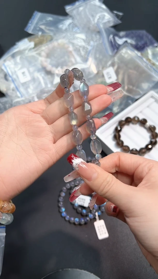 【闪购商品】水晶手串未镶嵌43M多样性发其一/1条默认微瑕