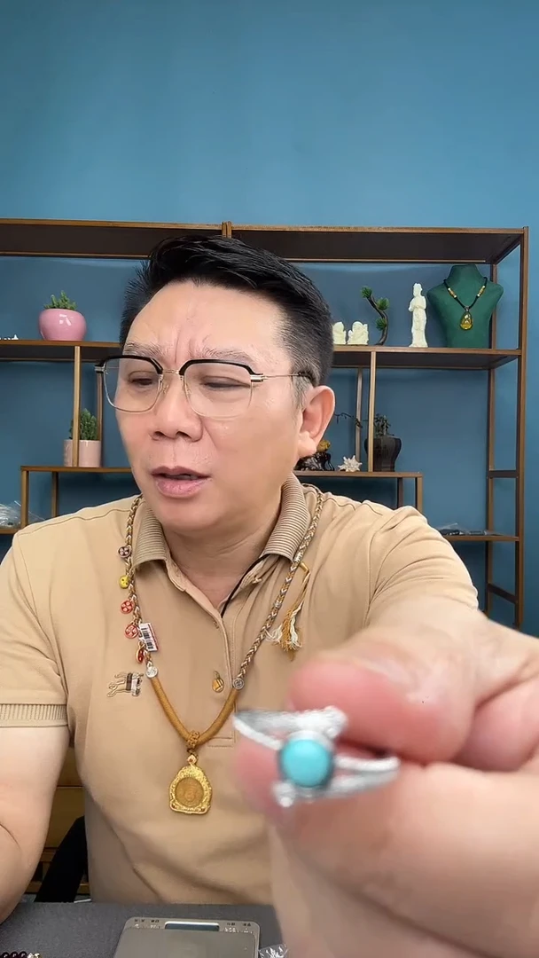 未镶嵌琥珀裸石15（有瑕介意勿拍）