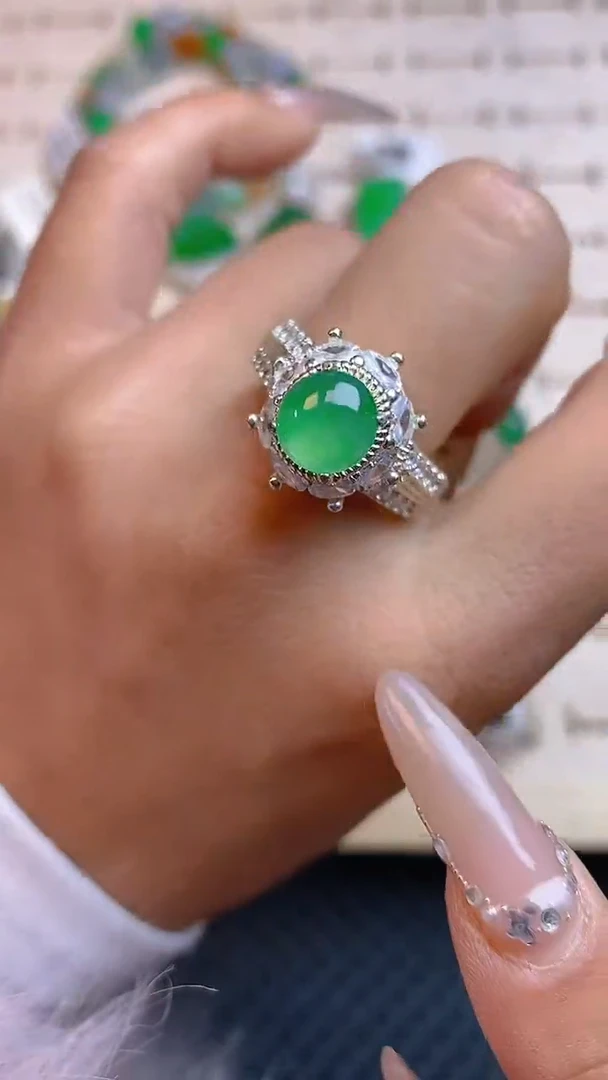 【闪购商品】翡翠耳饰未镶嵌天然A货翡翠86