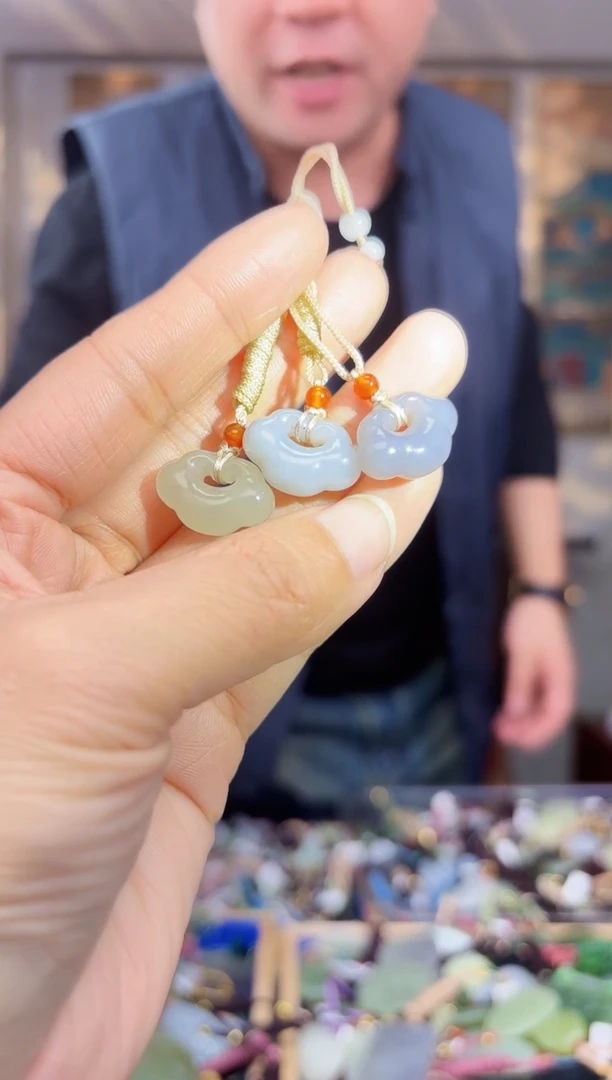 【闪购商品】和田玉挂件未镶嵌拍一发一多样性发货