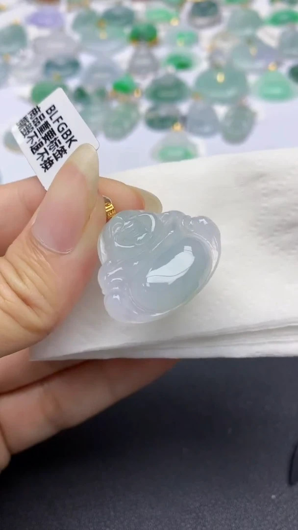 颈饰18K金镶嵌翡翠天然缅甸a货翡翠百元以上9元证书费自理