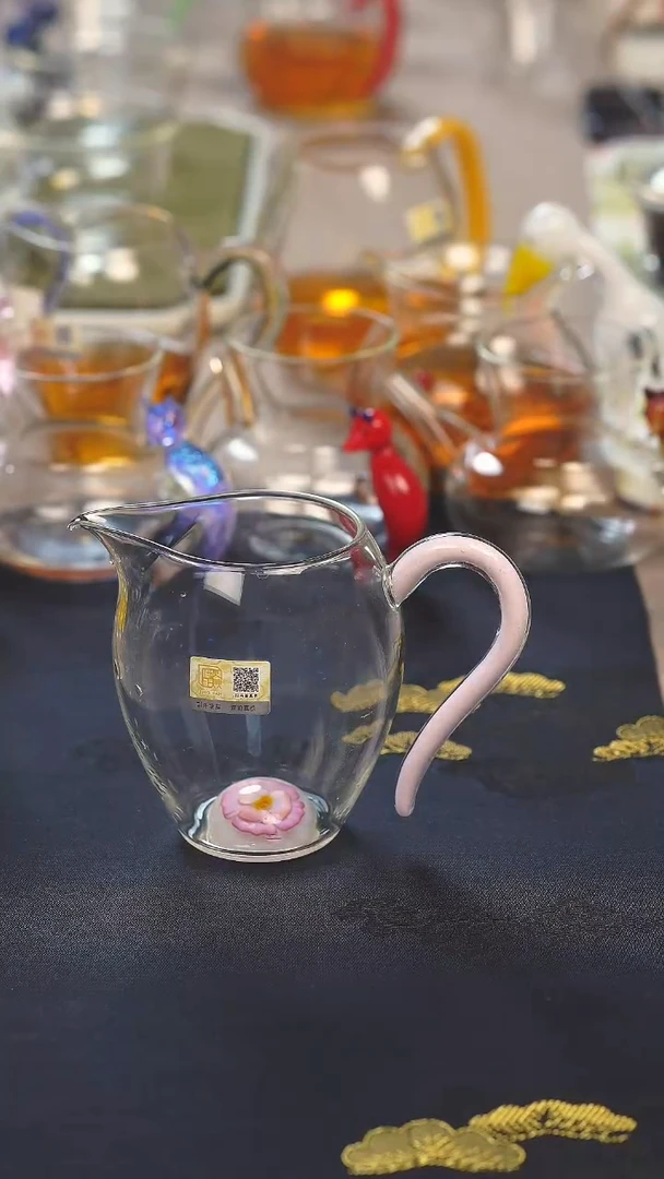 桃花公道杯晶焱金标