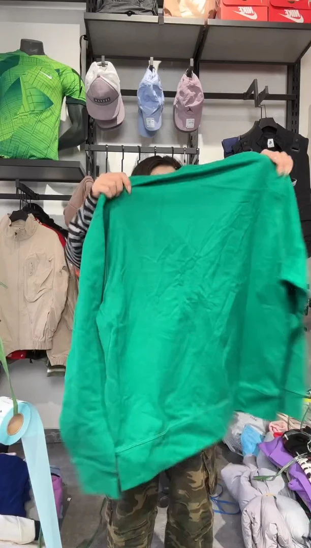 1084编码 瑕疵款直播间过款为准 尺码