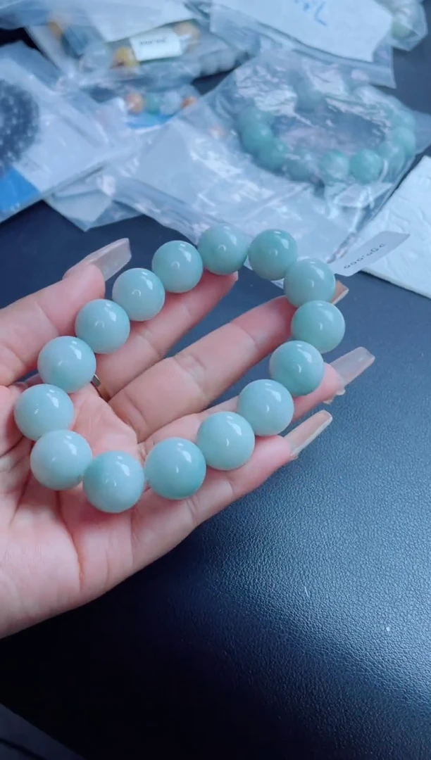 定制翡翠未镶嵌珠串