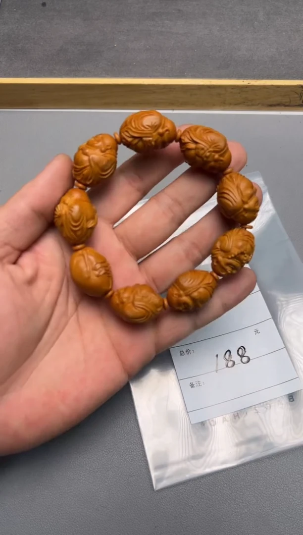 【闪购商品】橄榄核吊坠582858285828