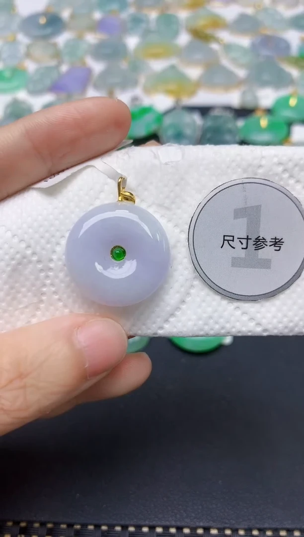 翡翠18K金镶嵌颈饰天然缅甸A货翡
