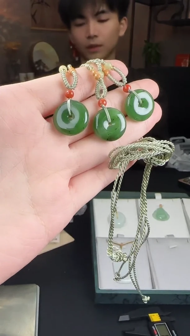 吊坠(不含链)未镶嵌和田玉DSD1018GA0342多样性发一