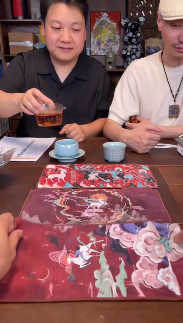 瓷片         @@茶巾如图三条