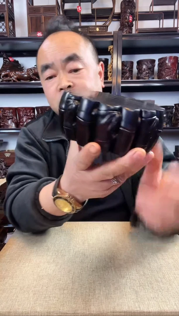 木老李红木工艺品754瑕疵