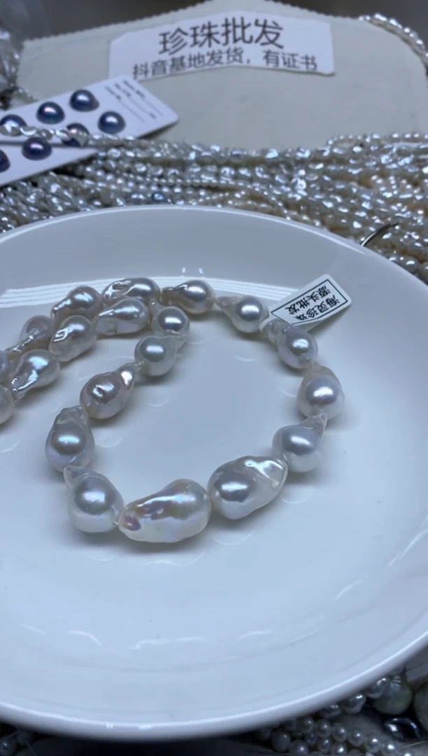 【闪购商品】淡水珍珠未镶嵌颈饰大巴