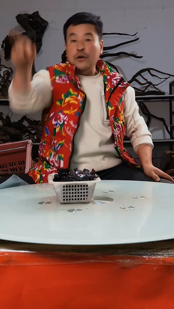 【闪购商品】木随机发货一筐黑片3斤9.9