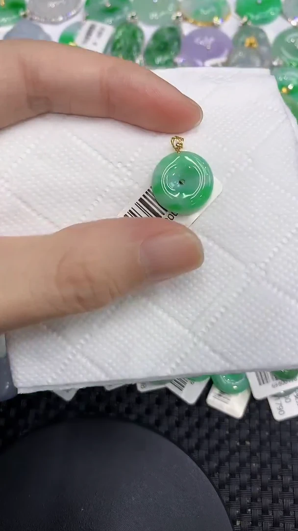 颈饰18K金镶嵌翡翠11111111111111111