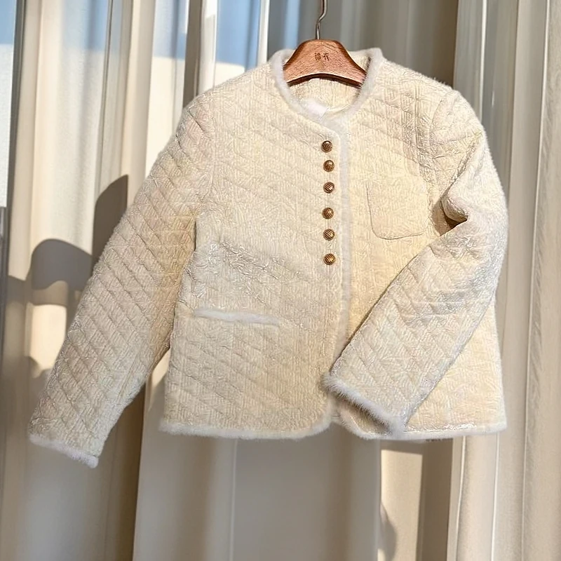 【锦衣服饰】24711一排扣小香风短款羽绒