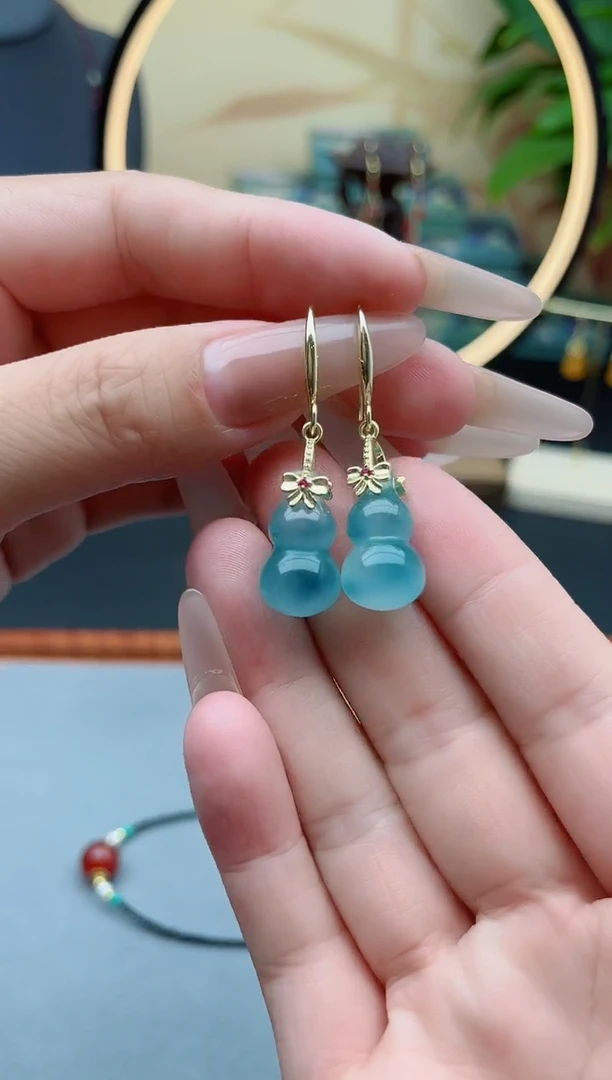 石英质玉（天山翠）银S925镶嵌耳饰00葫芦蓝水飘花