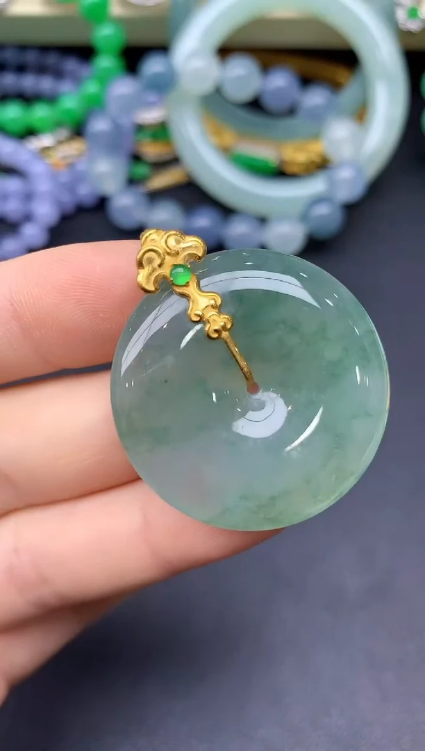 颈饰18K金镶嵌翡翠144-雪姐翡翠天天见