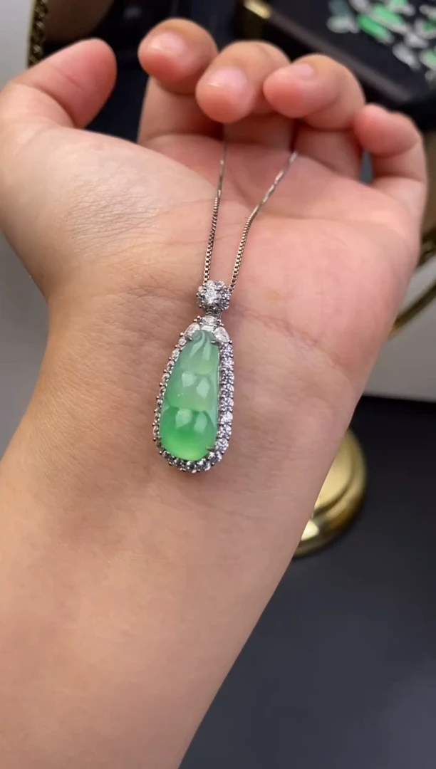 吊坠(不含链)银S925镶嵌翡翠银镶嵌翡翠吊坠