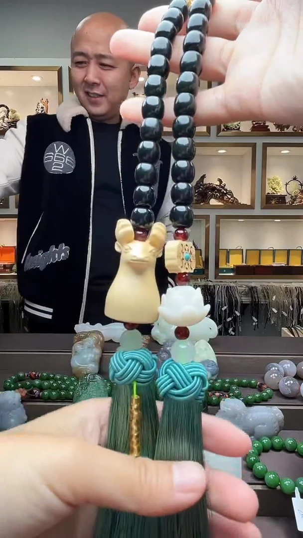 【闪购商品】和田玉颈饰未镶嵌1