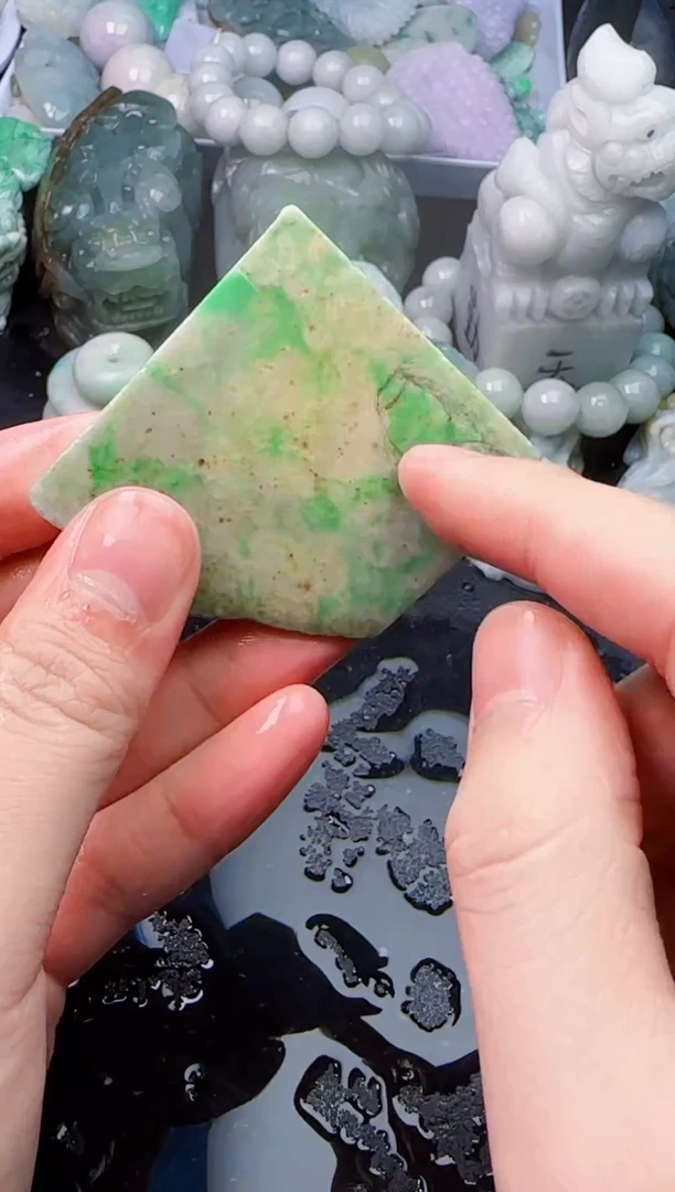 颈饰未镶嵌翡翠青*房155