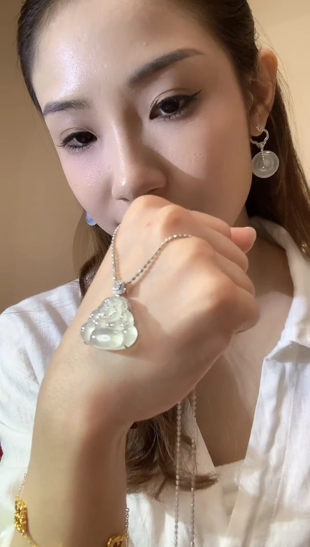 吊坠(不含链)18K金镶嵌翡翠A39 不含链 多样性发货一件