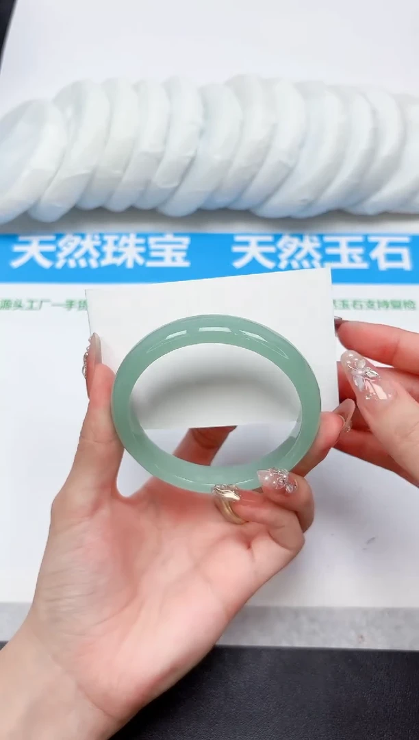 未镶嵌手镯石英质玉278-59.7