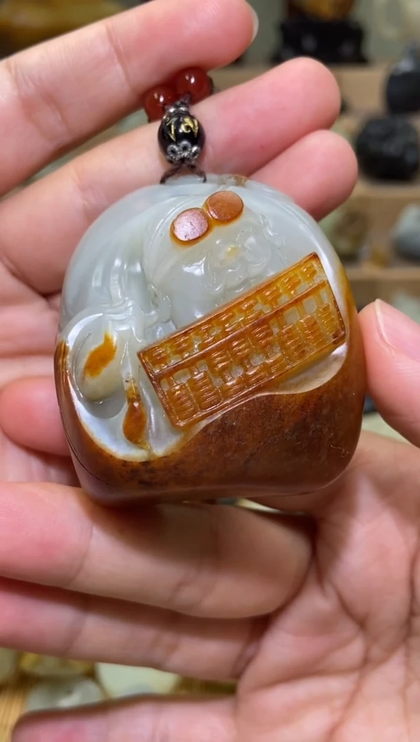 未镶嵌和田玉把件新疆和田玉神算子手把件