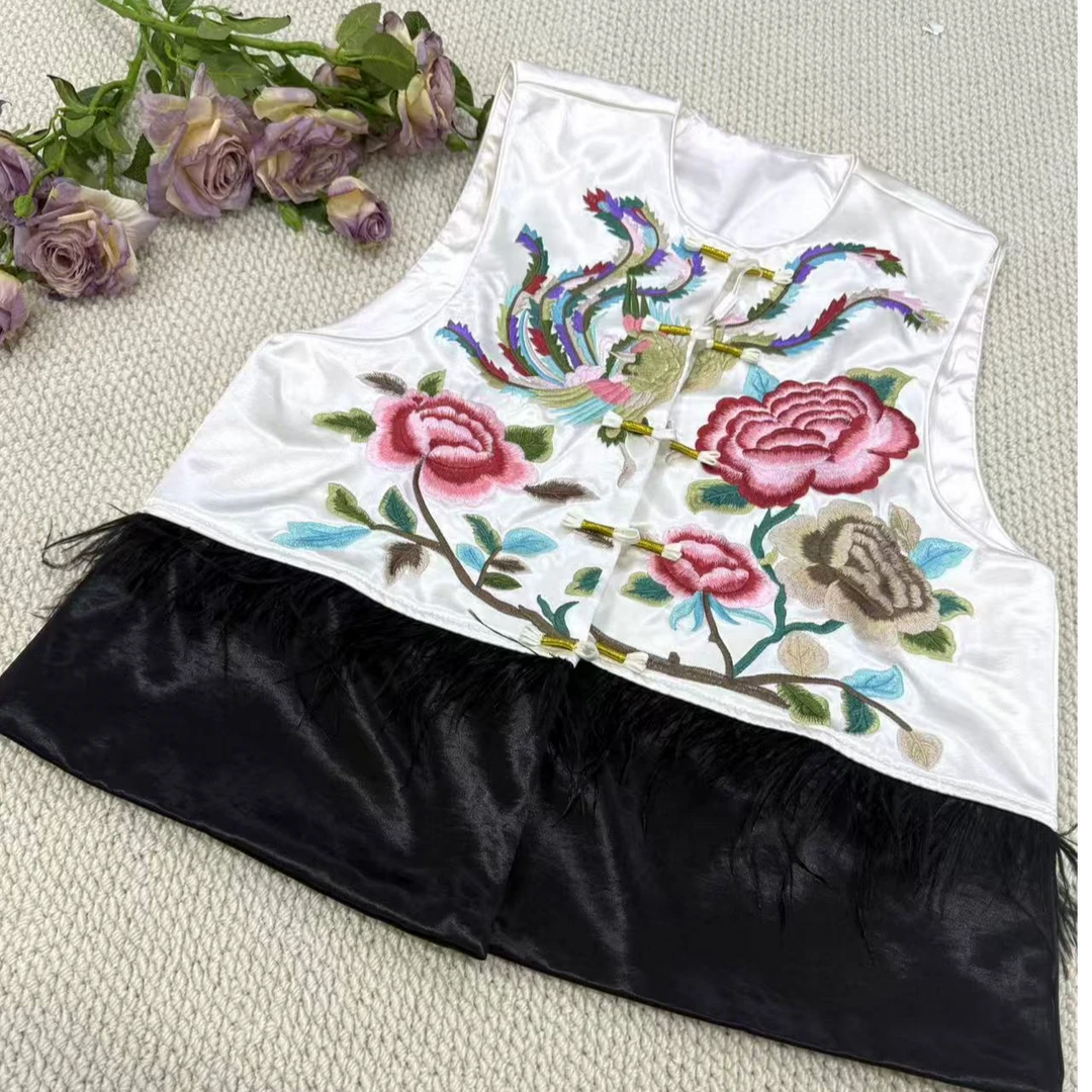 9556国风刺绣马甲