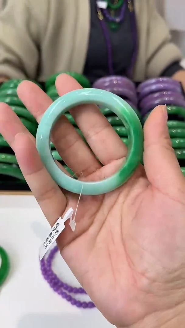 【闪购商品】砖雕a26 圈口50.3 独货手镯