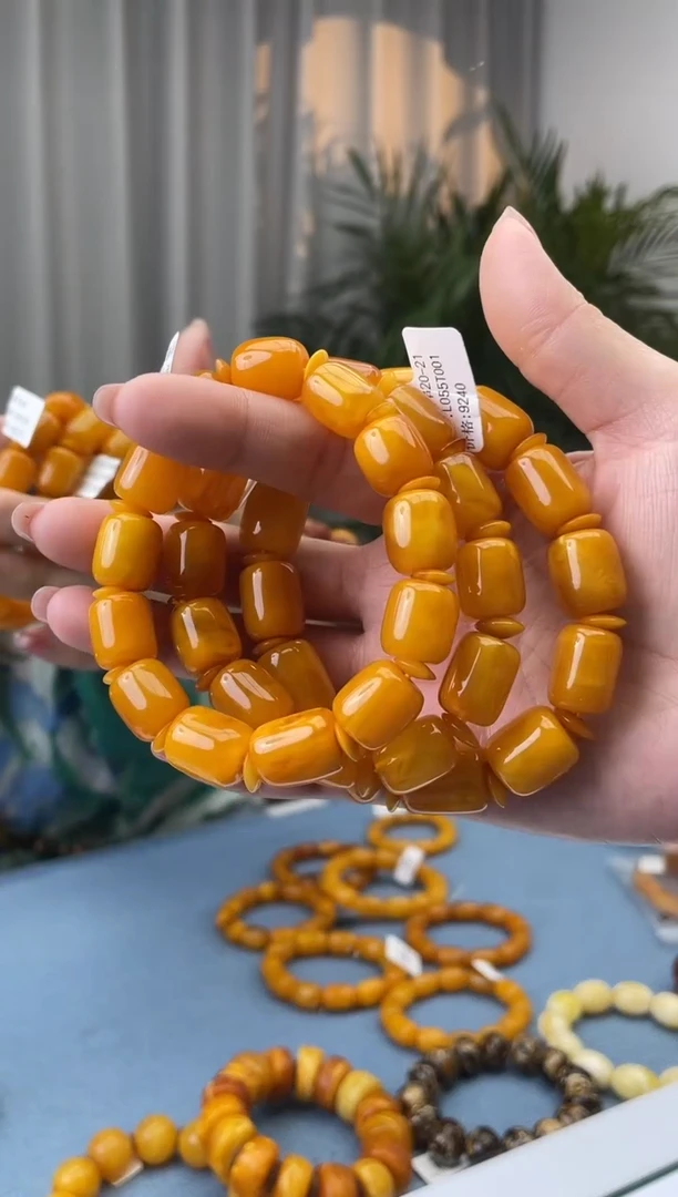 【闪购商品】蜜蜡珠宝奇石未镶嵌假一罚十，多样性发一件02029.12