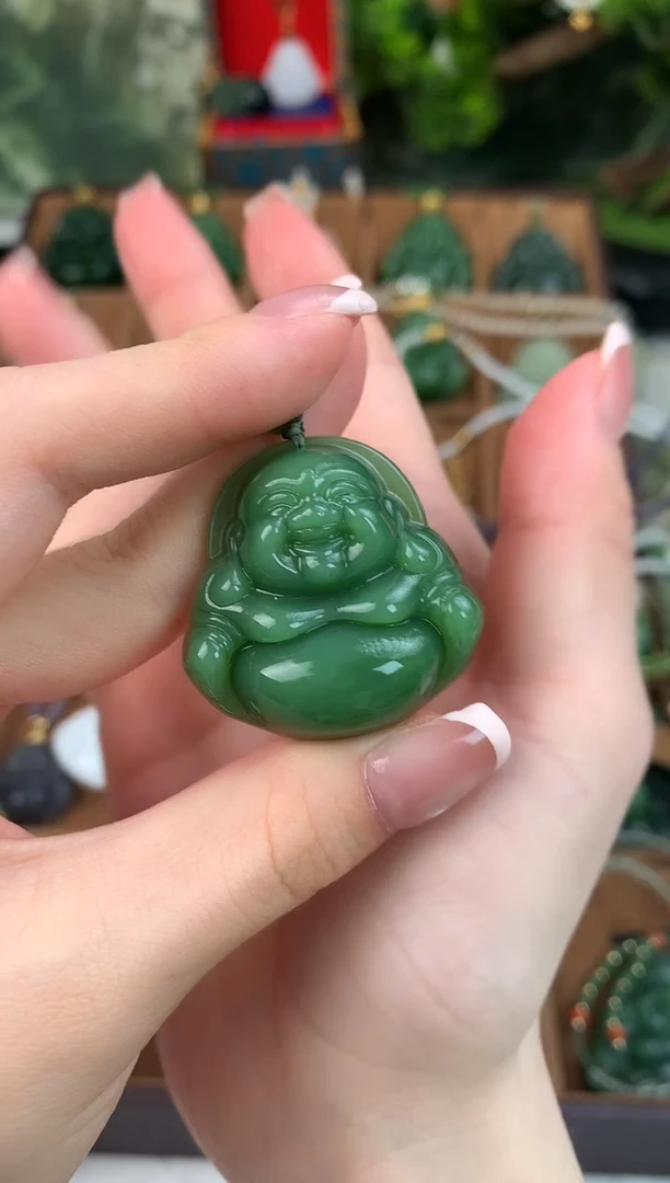 颈饰未镶嵌和田玉吊坠35mm