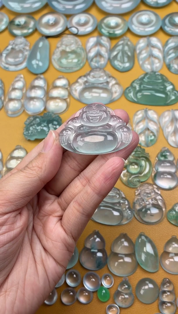 吊坠(不含链)未镶嵌翡翠23 佛公 30.5 42 6.3