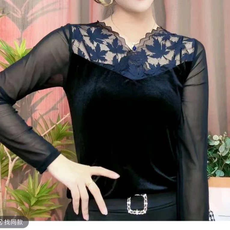 6253 简约优雅打底衫女秋冬蕾丝网纱拼接金丝绒修身上衣