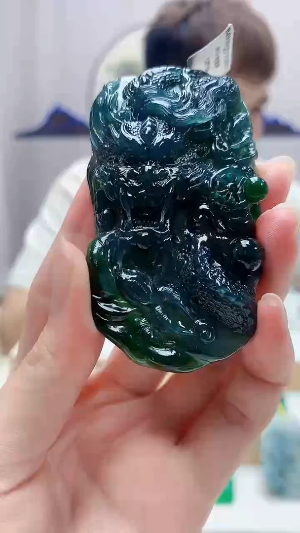 未镶嵌定制翡翠4868zm-毛货挂件龙牌169