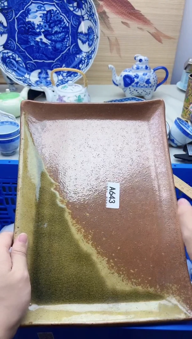 瓷片643