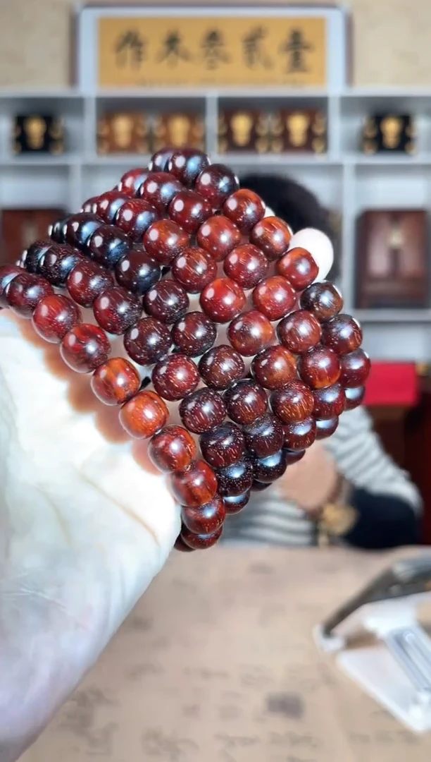 檀香紫檀（小叶紫檀）10*11 老型单圈手串