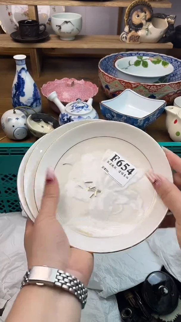 瓷片L***a