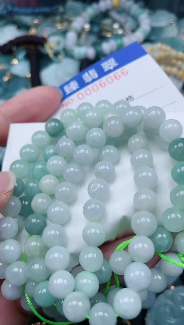 颈饰未镶嵌翡翠.0006066