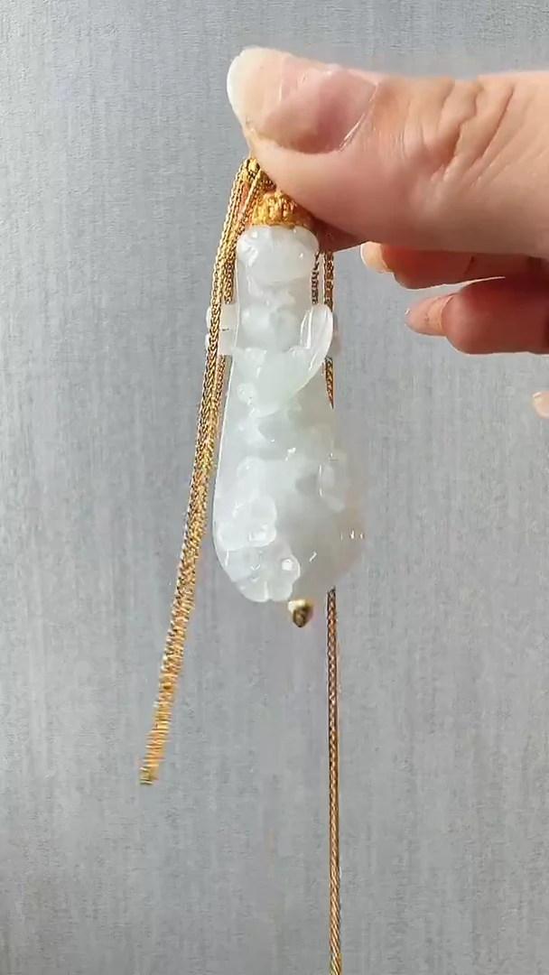 颈饰未镶嵌翡翠如意