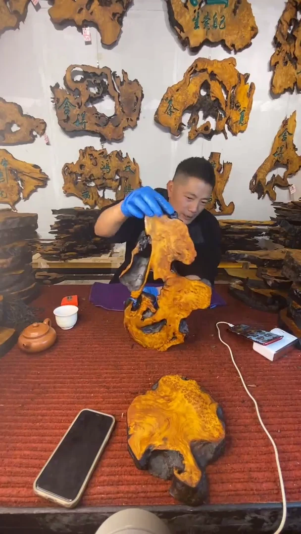 香杉木定制浮沉干泡台香杉树瘤树根料