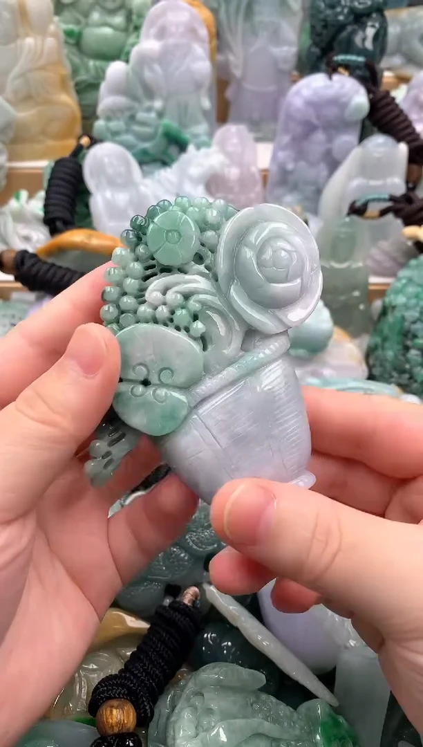 吊坠(不含链)未镶嵌翡翠1