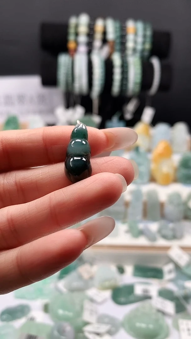 吊坠(不含链)未镶嵌翡翠12吊坠
