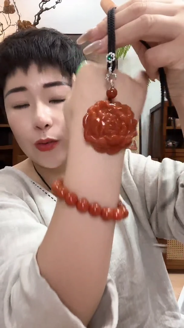 吊坠(赠链)合金翡翠198