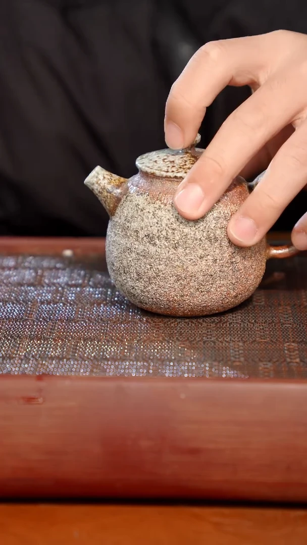 陶瓷奢瓷/瑞寅柴烧茶器（壶）330微瑕