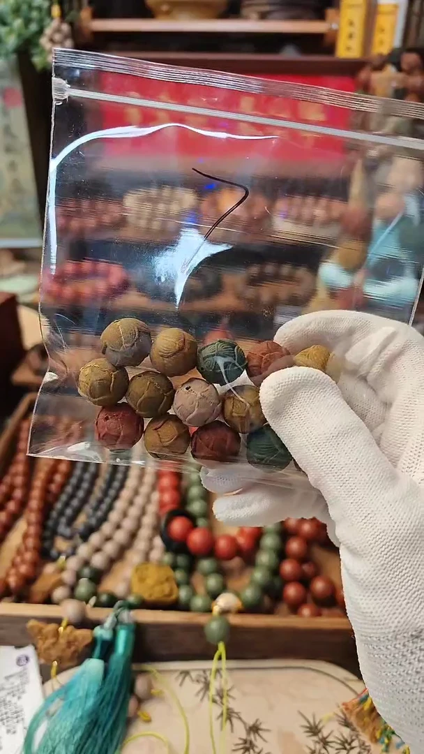 【闪购商品】泥塑多宝七号体验款一条