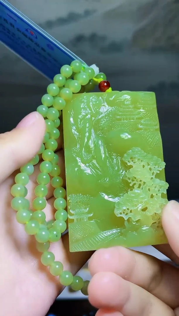 颈饰未镶嵌和田玉1