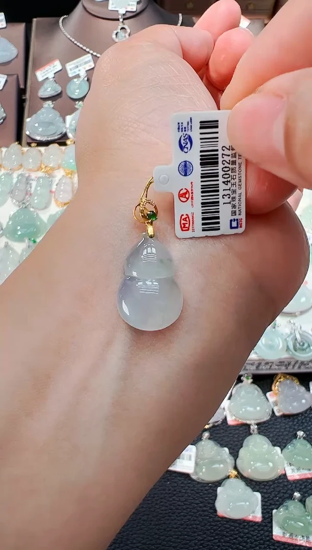 翡翠18K金镶嵌吊坠(不含链)葫芦吊坠