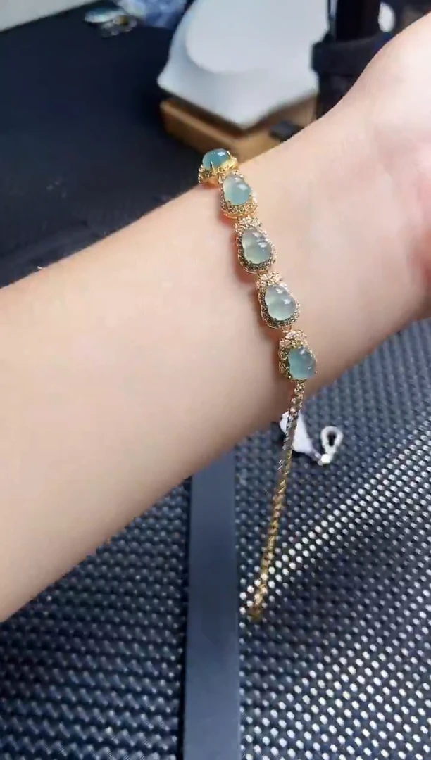 【闪购商品】翡翠手链未镶嵌111111111