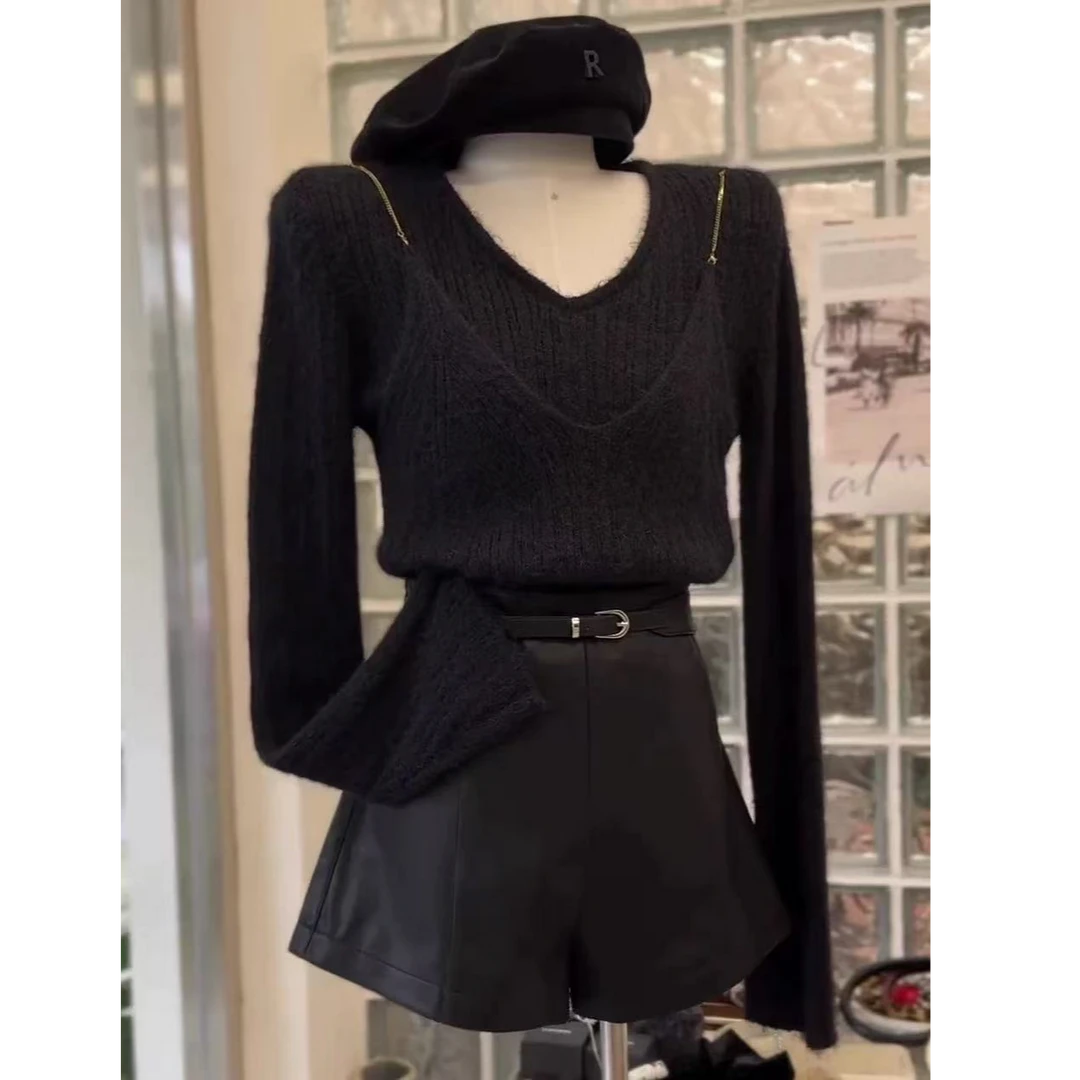 Z470今年流行一整套穿搭女2025假两件针织上衣百搭短裤两件套装